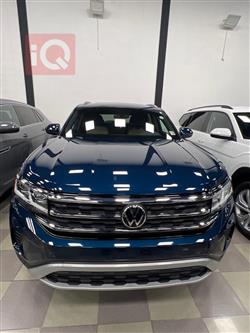 ڤۆڵکسواگن ئەتڵەس کرۆس سپۆرت